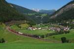 Für einige Wochen im Juli 2013 weilte die ÖBB 1216 025 in Innsbruck um die RCI Schrottzüge in Tirol und Südtirol zu bespannen.