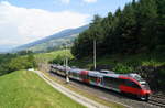 Der 4024 100-2 hat in seinem Leben bei den ÖBB schon viele Stationen durchlaufen. Ursprünglich befand er sich in Wien im Einsatz, dann kam er nach Vorarlberg und trug die Aufschrift  Breagaz , wurde im August 2018 nach Salzburg umbeheimatet und fährt seit Herbst 2018 im Zuge des Cityjet-Upgrades für die S-Bahn Tirol. Die bunten Farben am 6024 weisen noch auf den Salzburg-Verkehr hin. Am 01.07.2019 befindet er sich im Einsatz auf der S-Bahn-Linie 3 ins Wipptal und passiert als Zug 5252 (Hall in Tirol - Steinach in Tirol) die bekannte Fotostelle bei Mühlbachl.