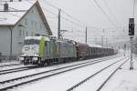 Wintereinbruch am Brenner am 20.Mai.2015. Mein Bild zeigt eine BLS-Lok der Reihe 486 mit Güterzug in Matrei.