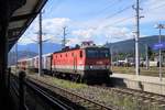 1144 006 mit Zug 4312 der S1 (Rosenbach-Feldkirchen) bei der Ausfahrt aus dem Bahnhof Villach West.
15.08.2019