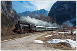 657.2770 + 1141.21 fahren mit einem Sonderzug von Ampflwang nach Admont, fotografiert in Gesäuseeingang.