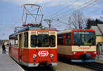 Begegnung zweier österreichischer Lokalbahnen (29.03.1986): ET 20 110 StH (Lokalbahn Bürmoos-Trimmelkam) und ein ET der Lokalbahn Salzburg-Lamprechtshausen am Bahnhof Bürmoos.