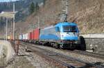 1216 922 mit Güterzug bei Wartberg im Mürztal am 4.04.2013