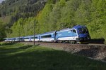 1216 249 mit Railjet bei Mixnitz am 25.04.2016.