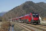 1116 230 mit Railjet zwischen Pernegg und Mixnitz - Bärenschützklamm am 11.01.2017.