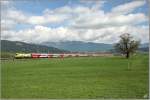 Werbetaurus 1116 033  Telekom Austria  fhrt mit IC 534 von Wien nach Villach.
St.Magrethen 18.04.2009