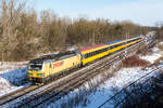 193 205 mit regiojet 1033 von Prag nach Wien, am 12.12.2021 bei Strasshof.