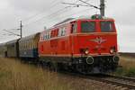 NLB 2143.56 am 02.September 2018 mit dem SR 16434 (Wien Praterstern - Zellerndorf - Laa/Thaya - Mistelbach) auf der Nordwestbahn beim Strecken-Km 59,3.