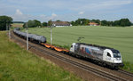 Flo Jo 1216 955 war am 26. Juni 2016 mit dem WLC-Kesselwagenzug 42913 in Richtung Ungarn unterwegs, und wurde von mir bei Neumarkt-Kallham fotografiert.