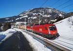 In vielen Teilen Österreichs alltäglich, aber in Tirol immer seltener anzutreffen sind Tandems aus Loks der Reihen 1x16 und 1144.