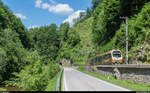 Eine Himmelstreppe der Mariazellerbahn am 27. Mai 2017 als Regio nach Laubenbachmühle kurz vor Schwarzenbach an der  Pielach.