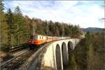 1099.016 fhrt mit dem Gsing Pendler R 6852 von Mariazell nach Gsing und wieder retour.
Saugraben Viadukt nahe Annaberg 29.11.2009