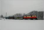 Die 1099 001  St.Plten  zog am 6.Februar 2010 den bunten R 6804 von Mariazell nach St.Plten. Ich konnte sie zwischen Loich und Schwerbach ablichten.