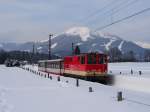 2095 007 bei der Einfahrt in Mariazell mit Gemeindealpe im Hintergrund  11.02.2012.