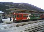 Hier wartet der VT 31 als R 8709 in Murau-Stolzalpe auf seine Weiterfahrt nach Tamsweg nach einem Lokfhrerwechsel am 19.04.2008
