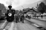 MURTALBAHN. Von Anfang an erfreuten sich die Dampfbummelzge der Murtalbahn groen Zuspruchs, wie das Bild vom 3. September 1969 zeigt. Wer den Bahnhof Murau-Stolzalpe in seinem heutigen Zustand kennt, kann sehen, dass sich seit damals im Bahnhofsumfeld einiges verndert hat.