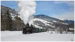 Winterwonderland III - Auf der Pinzgaubahn fährt die Dampflok MH3, mit einem Dampfsonderzug von Zell am See nach Krimml. Krimml 1.2.2015