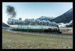 Bitterkalt war es in Neukirchen am Großvenediger, als die JZ 73-019 der Pinzgaubahn mit dem Wintermärchendampfzug 3394 von Zell am See nach Krimml, an mir vorbeifuhr.