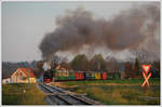 764-411R der Stainzer Bahn am 26.10.2018 wenige Meter nach der Haltestelle Ölmühle Herbersdorf.