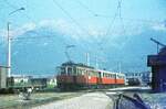 Stubaitalbahn__Abfahrbereiter Zug nach Fulpmes im Stubaitalbahnhof.__10-08-1972