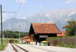 IVB-Flexity Outlook Triebwagen nhert sich auf der Stubaitalbahn der Haltestelle Nockhofweg Muttereralmbahn; 30.6.12