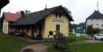 Neu Nagelberg, Dampfzugfahrt am 3.09.2017 bei strömendem Regen, Standpunkt einer der rund 120 Glashütten im Waldviertel