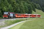 Hier sieht man die D15 nochmal mit Werbung fr den Winter im Zillertal. Auf der Rckfahrt von Mayrhofen nach Jenbach am 17.5.2011.