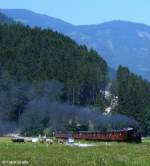 Nostalgiezug der Zillertalbahn mit Dampflok Nr. 4, eine Dauerleihgabe vom Club 760, ex Bosnien 83-076, Zillertalbahn Jenbach - Mayrhofen, Schmalspurbahn 760 mm, fotografiert bei Aschau am 23.05.2009 --> 
Die Lok wurde 1909 von Krauss & Co. in Linz mit der Fab.-Nr. 6035 gebaut. 