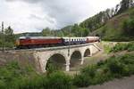 UK-CRSHU 047 375 des ungarischen EVU Continental Railway Solution mit dem SR 14804 (Semmering - Breitenstein) am 09.Juni 2018 nach Verlassen des Kartnerkogel-Tunnel auf dem Kartnerkogel-Viadukt.