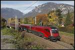 1116 156 mit Railjet bei Payerbach am 22.10.2019.