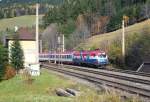 1116 041  EM Niederlande  passiert am 06.11.2008 mit IC532  KELAG Energie Express  das ehemalige Stellwerk in Breitenstein.