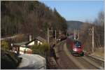 Durch die engen Kurven nahe Eichberg, schlngelt sich railjet 655 (Wien Meidling - Graz Hbf) geschoben von der 1116 232.
16.3.2012