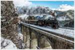 Mit Volldampf über das Krausel Klause Viadukt, fährt Brenner& Brenner Dampflok 33.132 mit dem Sonderzug 14157, zum  Winterdampf am Semmering  von Wien nach Mürzzuschlag.
Breitenstein 6.1.2015