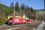 1116.225 ÖFB-Railjet fährt am 28.11.15 durch den Bhf.Breitenstein.