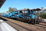 83 54 9964 001-8 Uaai     Trafotransportwagen im Bahnhof Gleisdorf am 13.10.2019   Der Wagen befördert einen Industrietransformator der ELIN und kommt aus Weiz.