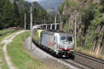 RTC 193 996 [9183 6193 996-3 I-RTC] (nicht zu verwechseln mit der in Deutschland unter der Halterkennung D-TXL registrierten 193 996) und eine Alpha Trains 193 mit einem KLV-Zug, Gries am Brenner, 04.08.2026