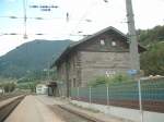 Bahnhof Matrei am Brenner am 28.08.2004, bis hierher steigt die Strecke ziemlich stark an, wird bis Steinach flacher und hat anschlieend bis zum Brenner wieder starke Steigung.