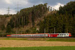 1144 046-0 mit dem Regionalexpress gen Bregenz bei Rankweil. 16.4.21