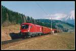 1016 006 mit Güterzug bei Spital am Pyhrn am 2.04.2004.