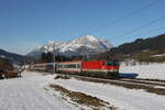 1144 275 aus Wörgl kommend am 3. Dezember 2025 Fieberbrunn in Tirol.