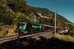 �BB 1116 248 'Steiermark Tourismus' �berquert am 24.08.2026 mit Railjet in Richtung M�nchen die Falkensteinbr�cke.
 
——————
 
Zug: RJ 110 'Hohe Tauern'
Laufweg: Wien Hbf ➤ Wiener Neustadt Hbf ➤ B ...