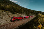 �BB 1116 155 f�hrt am 26.08.2026 mit dem  100 Jahre �BB -Railjet die Tauernbahn-S�drampe bei M�hldorf hinauf.
 
——————
 
Zug: RJ 110  Hohe Tauern 
Laufweg: Wien Hbf ➤ Bruck a. d. Mur ➤ Graz Hbf ➤ Klagenfurt Hbf ➤ Villach Hbf ➤ Spittal-Millst�ttersee ➤ Schwarzach-St. Veit ➤ Salzburg Hbf ➤ Rosenheim ➤ M�nchen Hbf