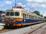 Am 1.6.2024 fährt 4030 210 als Sonderzug 14639 von Schwechat nach Wolfsthal (anlässlich des 110. Jubiläums der Pressburgerbahn). Hier bei der Wende in Wolfsthal fotografiert.