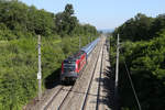 Von der kleinen Brücke über die Südbahn bei Sollenau,fährt RJ-71 mit 1216.229 am 27.5.18