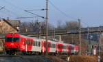 Ja da wollt ich mal sehen was so auf der Südbahn herumrollt ,....
Ein Cityshuttle Steuerwagen kurz nach Ehrenhausen in Richtung Spielfeld Strass. In diesem Bereich wird ab 7.März gebaut. 27,02,2015