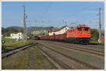 1670.09 mit dem Überstellzug SLGAG 93867 von Summerau nach Attnang-Puchheim bei der Ausfahrt aus Freistadt am 18.10.2019.