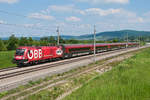 1116 225  ÖFB  war am 17.05.2017 mit dem railjet 698 nach Klagenfurt unterwegs. Die Aufnahme entstand auf der NBS bei Km 25.