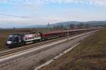 1116.222  Red Bulletin , sterreichs neueste Werbelok an der Spitze des railjet 166 nach Zrich. Die Aufnahme entand am 14.11.2013 im Tullnerfeld bei Chorherrn.