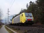 Am 19.11.2008 hatte die E 189 909 einen Fabrikneuen Zug am Haken.Das Bild entstand bei Pill-Vomperbach.