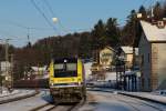 Mit ungefhr 150 Minuten Versptung fhrt der LogServ GAG 47209 (Voest Alpine Linz - Cittadella) durch den Bahnhof Hallwang-Elixhausen.